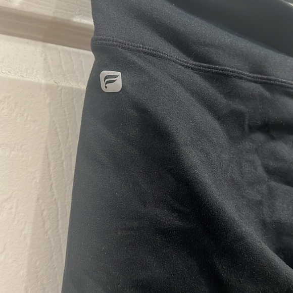 Fabletics crops - Picture 3 of 5